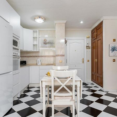 Blonzu Guinea Apartment Benalmadena Bagian luar foto